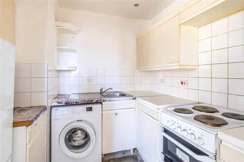 1 Bedroom Apartment for Sale