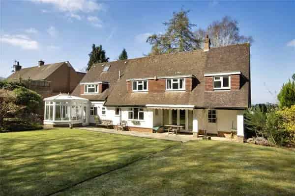 5 Bedroom Family Home Sevenoaks Large Garden Double Garage