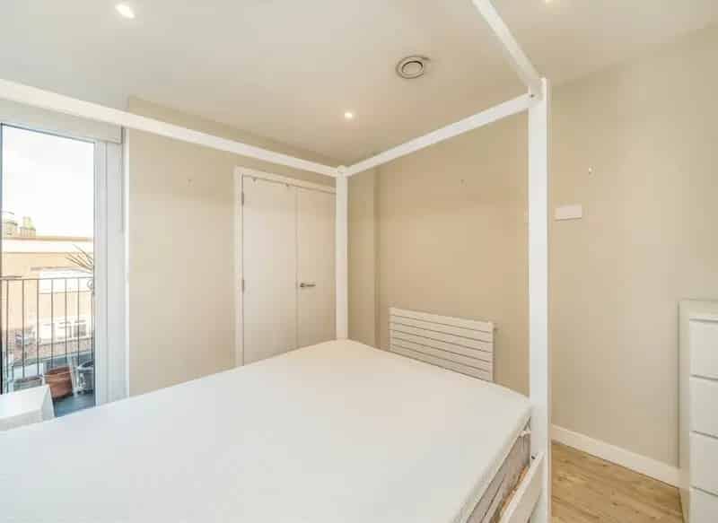 2 Double Bedroom Apartment Tooting Central