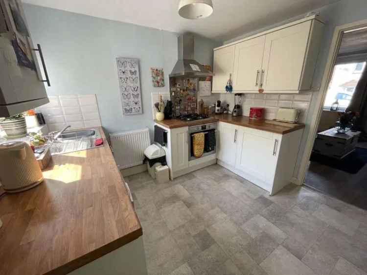 2 Bed House for Sale Modernized Cottage Off Road Parking