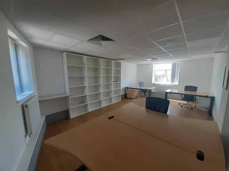 0 Bedroom Office House to Rent in Mill Hill