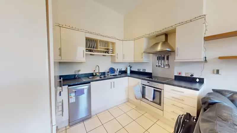 2 bedroom Flat
 For Sale