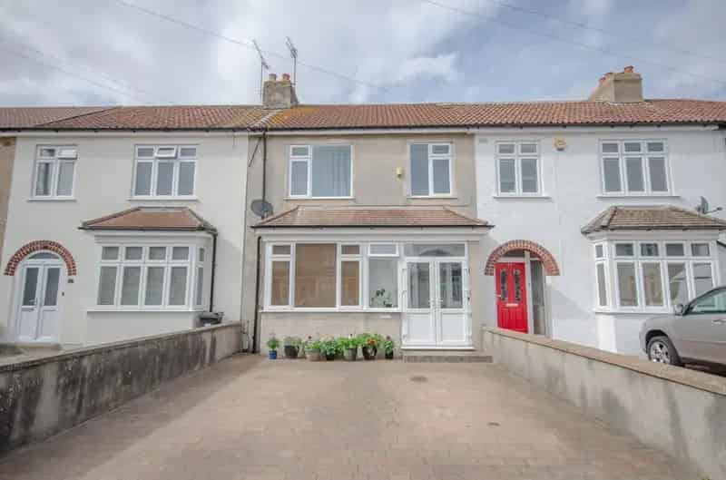 3 Bedroom Family Terrace House For Sale Near Page Park