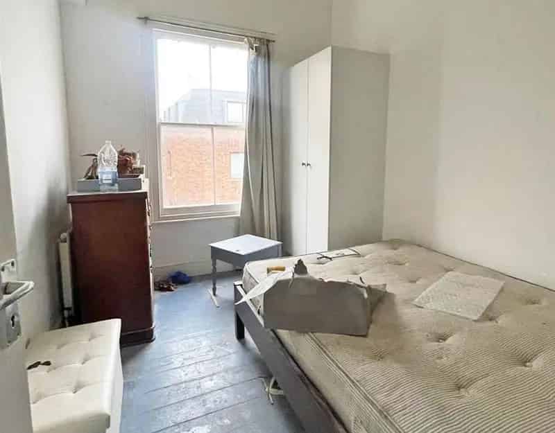 Three Bedroom Maisonette Requiring Full Refurbishment