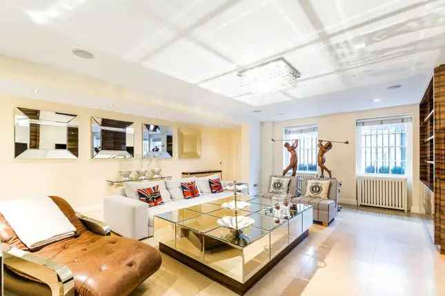 Luxury 6-Bedroom House Short Let South Kensington SW7