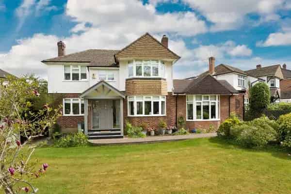 4 Bedroom House in Claygate
