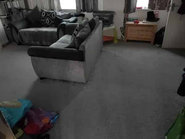 3 Bedroom House Large Garden Shared Driveway
