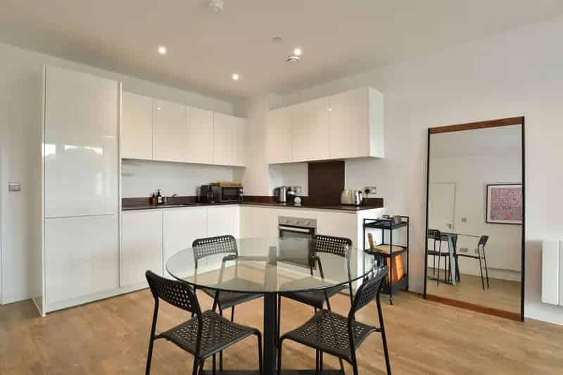 1 bedroom flat for sale