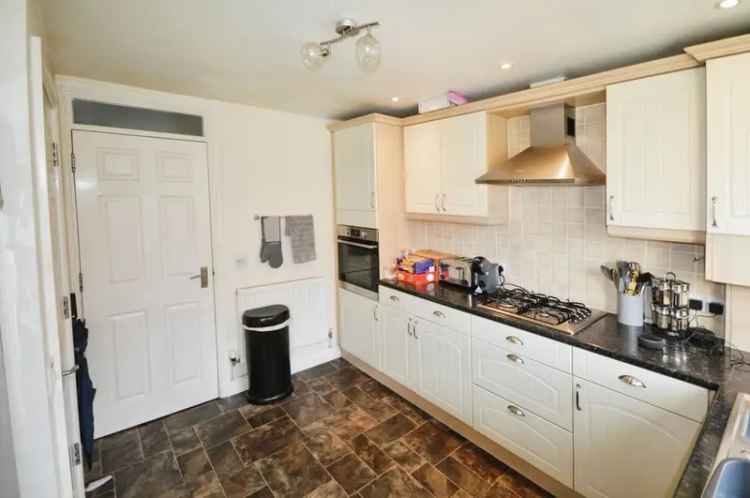 3 Bedroom Mid Terrace House for Rent Mastin Moor Derbyshire