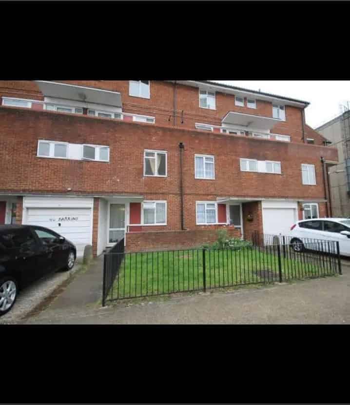 Flat For Rent , London, England