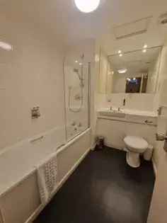 2 Bedroom 84m² Furnished Flat Aberdeen