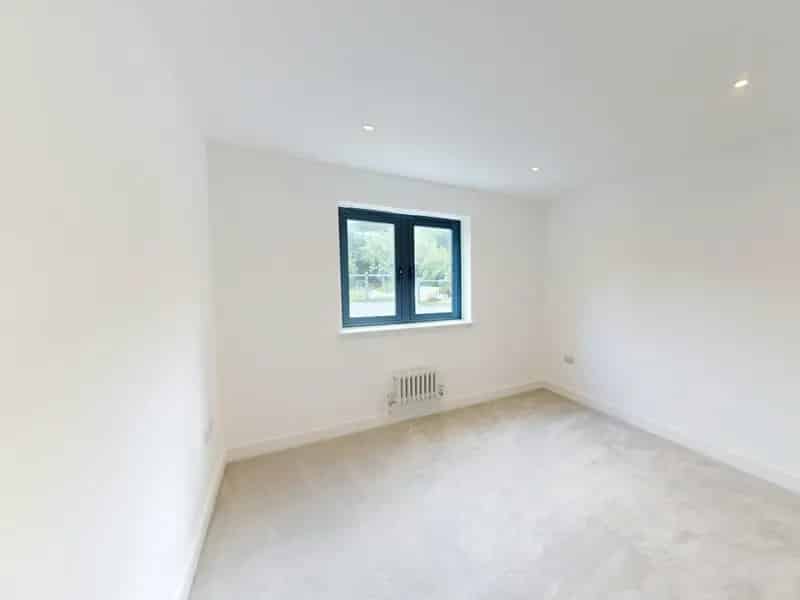 Luxury 3-Bed Apartment in Hove Opposite Hove Park