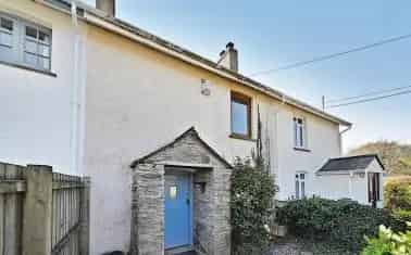 Charming 2-Bed Cottage Near Buckland Monachorum