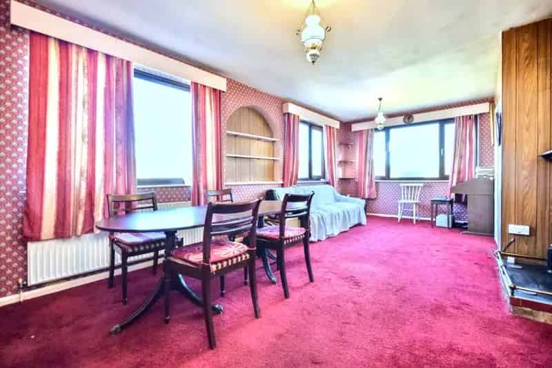 Two Bedroom Detached Bungalow For Sale Near Great Transport Links