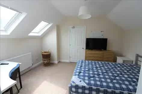4 Bedroom Student House Southampton
