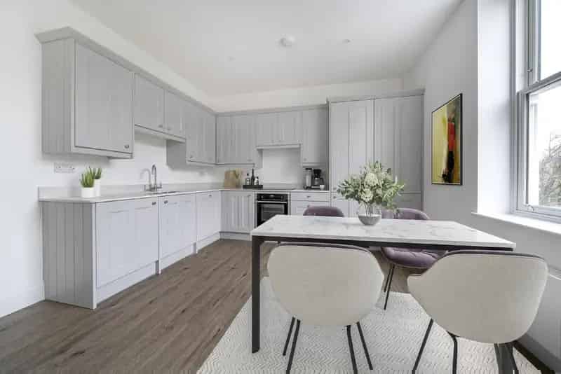 Flat For Sale , London, England