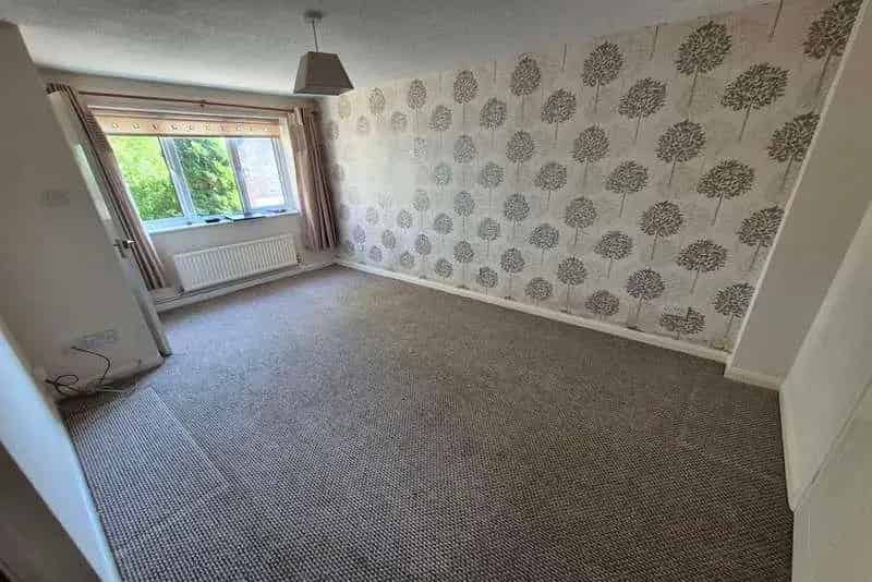 2 Bed Semi-Detached House for Sale