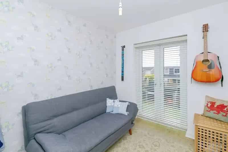 3 Bedroom Detached House with Stunning Sea Views