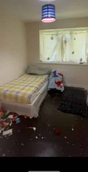 Two Bedroom Maisonette Near Amenities
