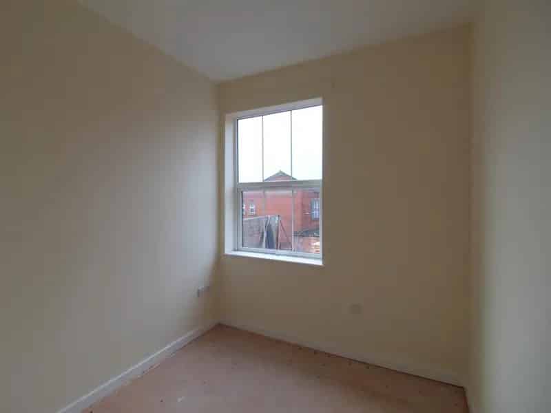 1 Bedroom Flat To Let Modern Close To Amenities Excellent Transport Links