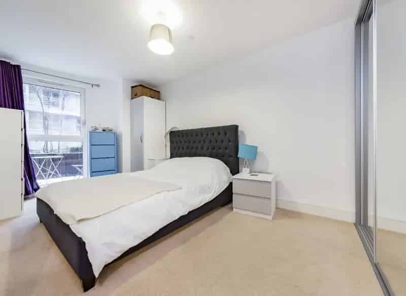 One Bedroom Apartment with Terrace and Leisure Facilities