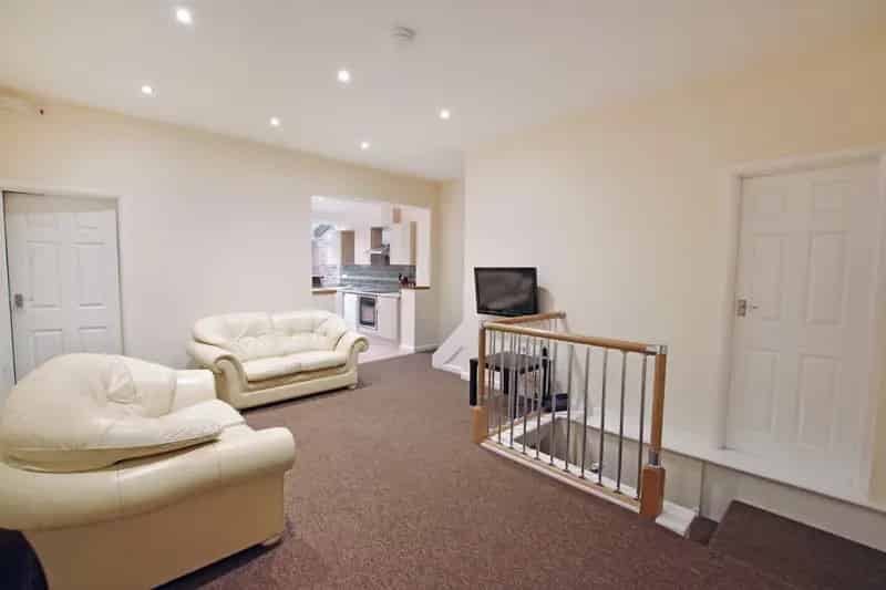 3 Bedroom Duplex House to Rent