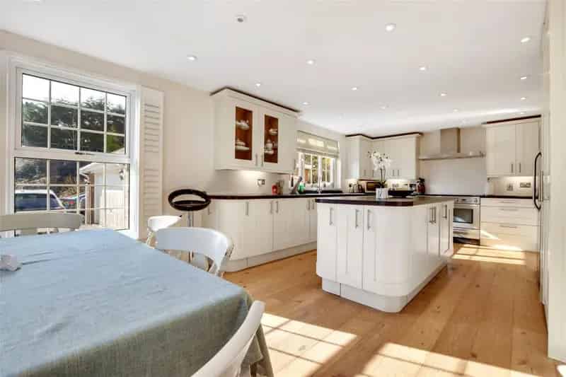 4 Bedroom Detached House Near Exmoor National Park