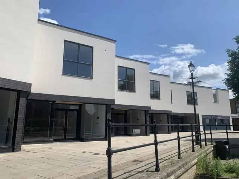 Refurbished Ground Floor Retail Unit Little Ouse