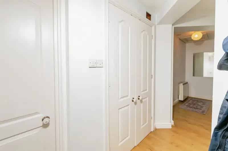2 Bed House Shinfield Near M4 Motorway