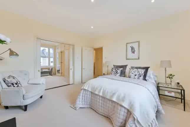 5 Bedroom Family Home Fulham Broadway SW6