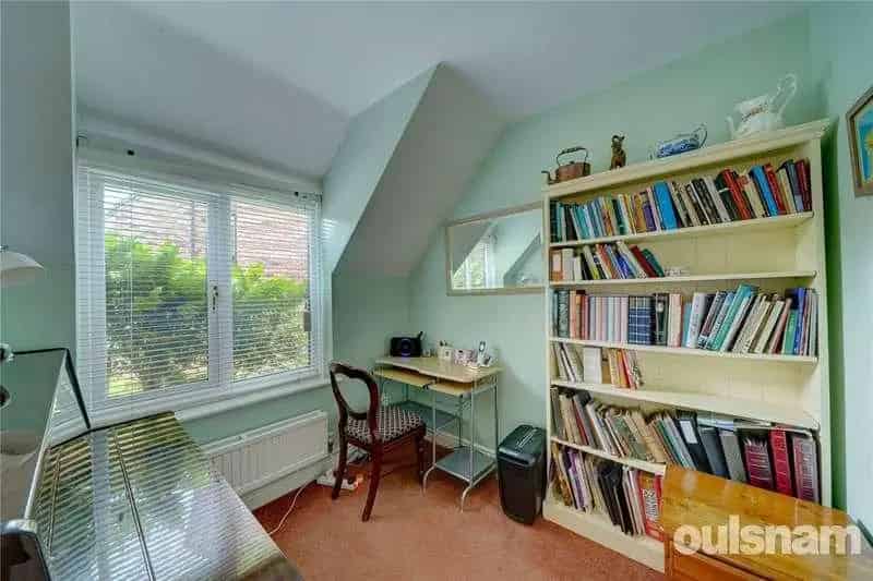 3 Bed House for Sale in Barnt Green