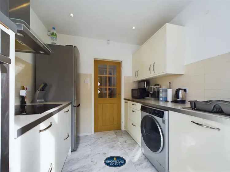 3 Bedroom End Terrace House to Rent Stoke Heath