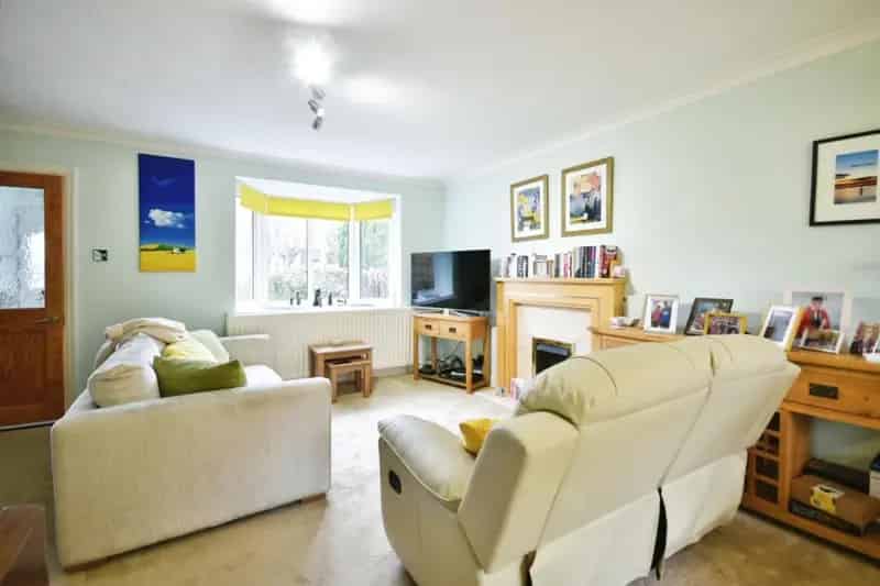 4 Bedroom House For Sale Mottram Rise