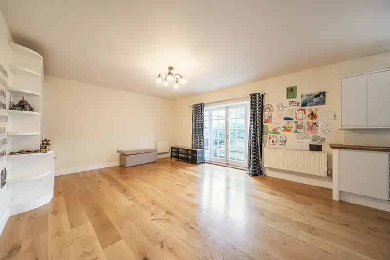 Three Double Bedroom Apartment near Northern Line Station