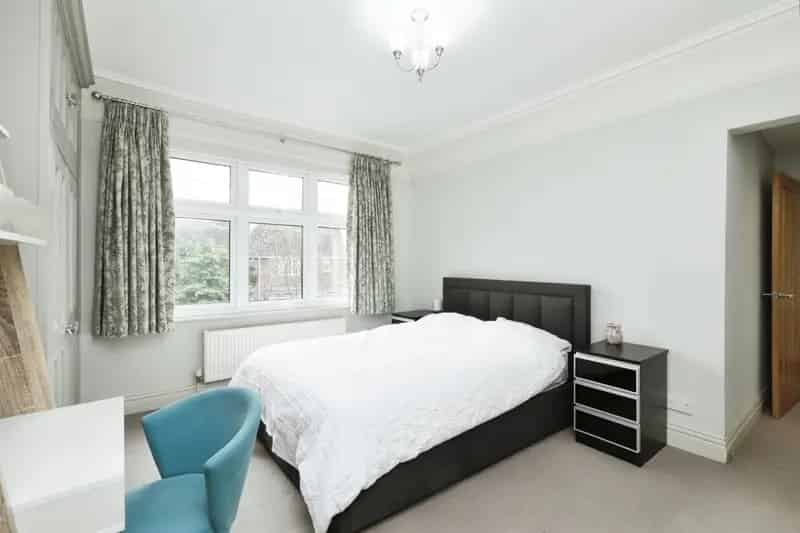 5 Bedroom Detached House in Bawtry with Garage and Gym