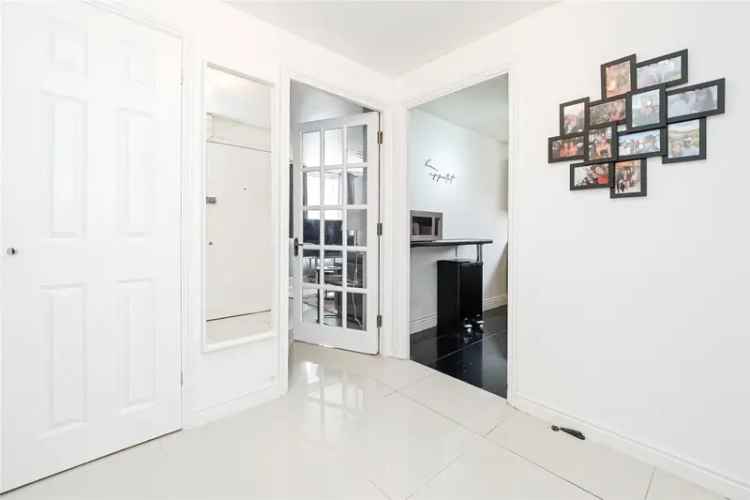 Two Double Bedroom Apartment E15 Chain Free