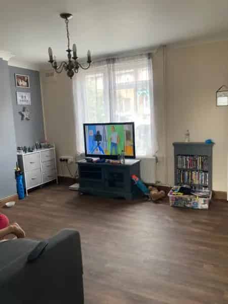 3 Bedroom House Large Garden Colchester