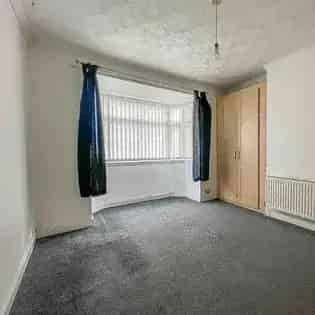 3 Bedroom Semi Detached House Birmingham