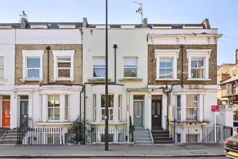 Battersea 2-Bedroom Flat Near Clapham Junction