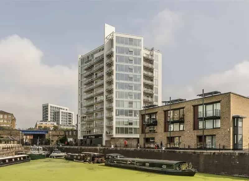 Two Bedroom Home Limehouse Basin Canary Wharf Views Parking Terrace