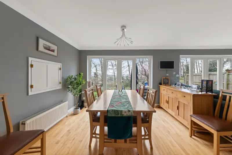 4 Bed Detached House for Sale