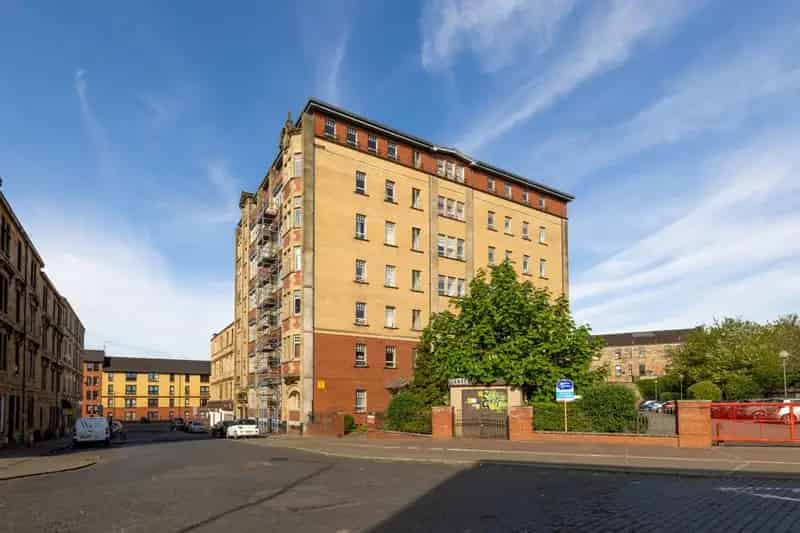 1 Bedroom Flat for Sale in Glasgow City Centre