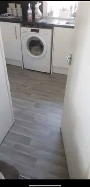 2 Bedroom Flat Near Beach and Train Station