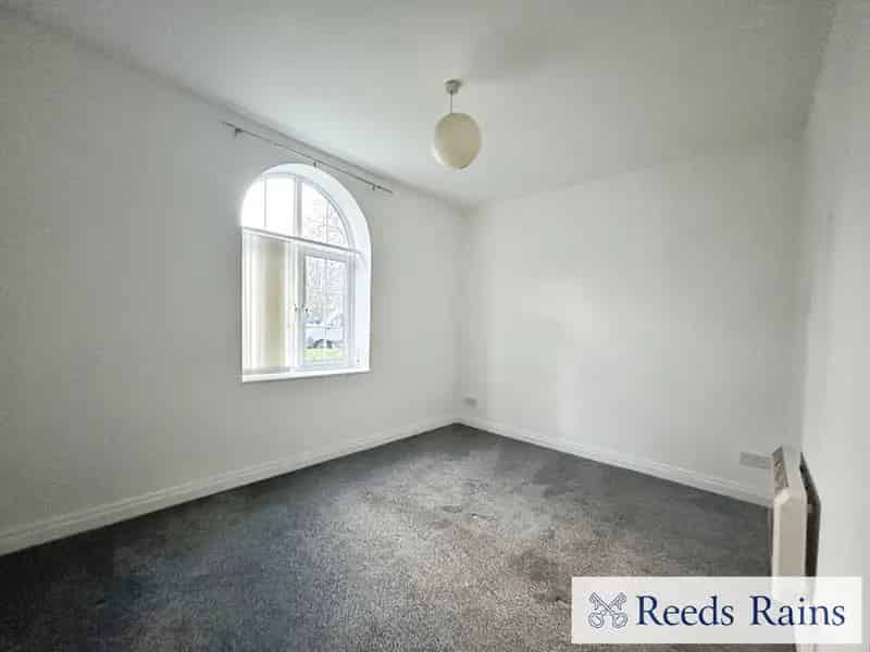 1 Bedroom Flat for Sale Eccles Greater Manchester M30