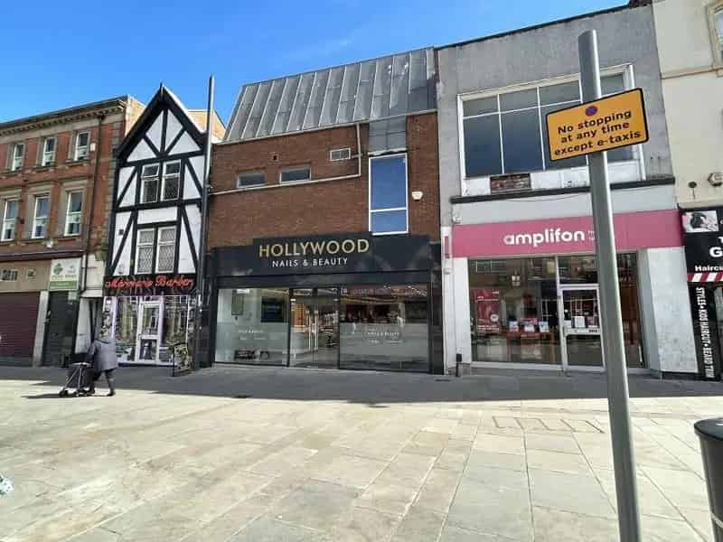 City Centre Retail Premises Nail Salon 2 Floors