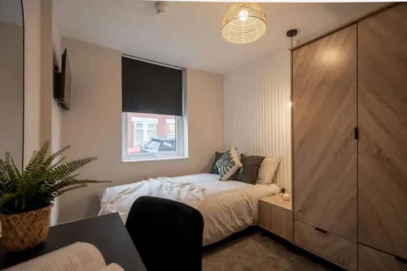 1 Bedroom House Share to Rent
