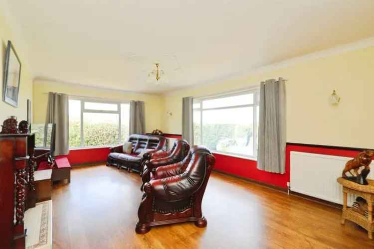 Four Bedroom Detached Bungalow Aston Common