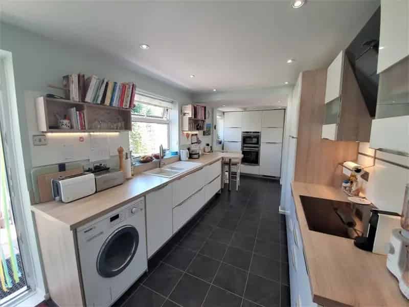 2 Bedroom Bungalow for Sale in Tenterden
