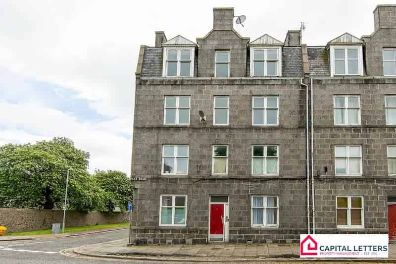 3 Bedroom Flat to Rent Near Aberdeen University