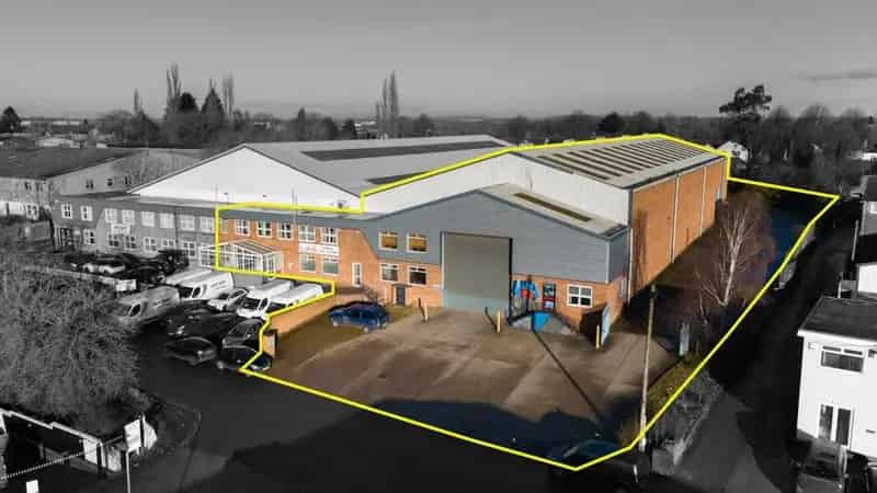 Semi-Detached Factory Warehouse with Offices and Secure Yard